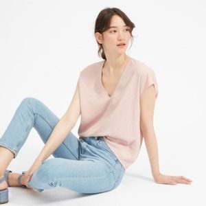 Everlane Japanese GoWeave V-Neck Tee